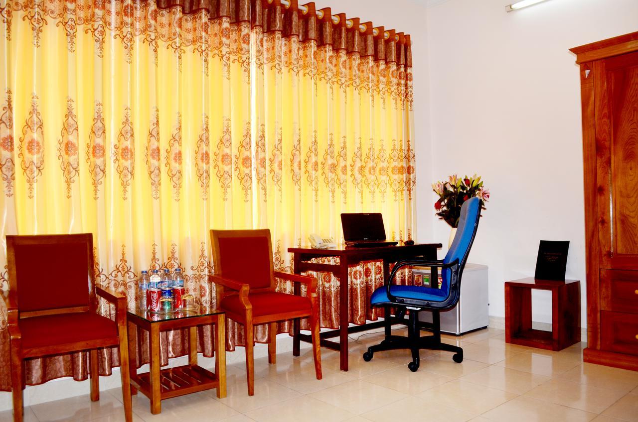 Hotel Lao Cai 33c Cat Linh Hanoi